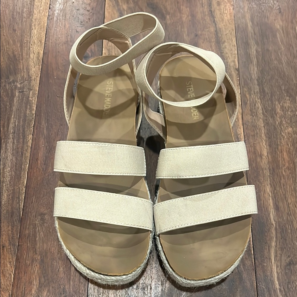Steve Madden Cream Espadrilles with Minimalist Design Size 2